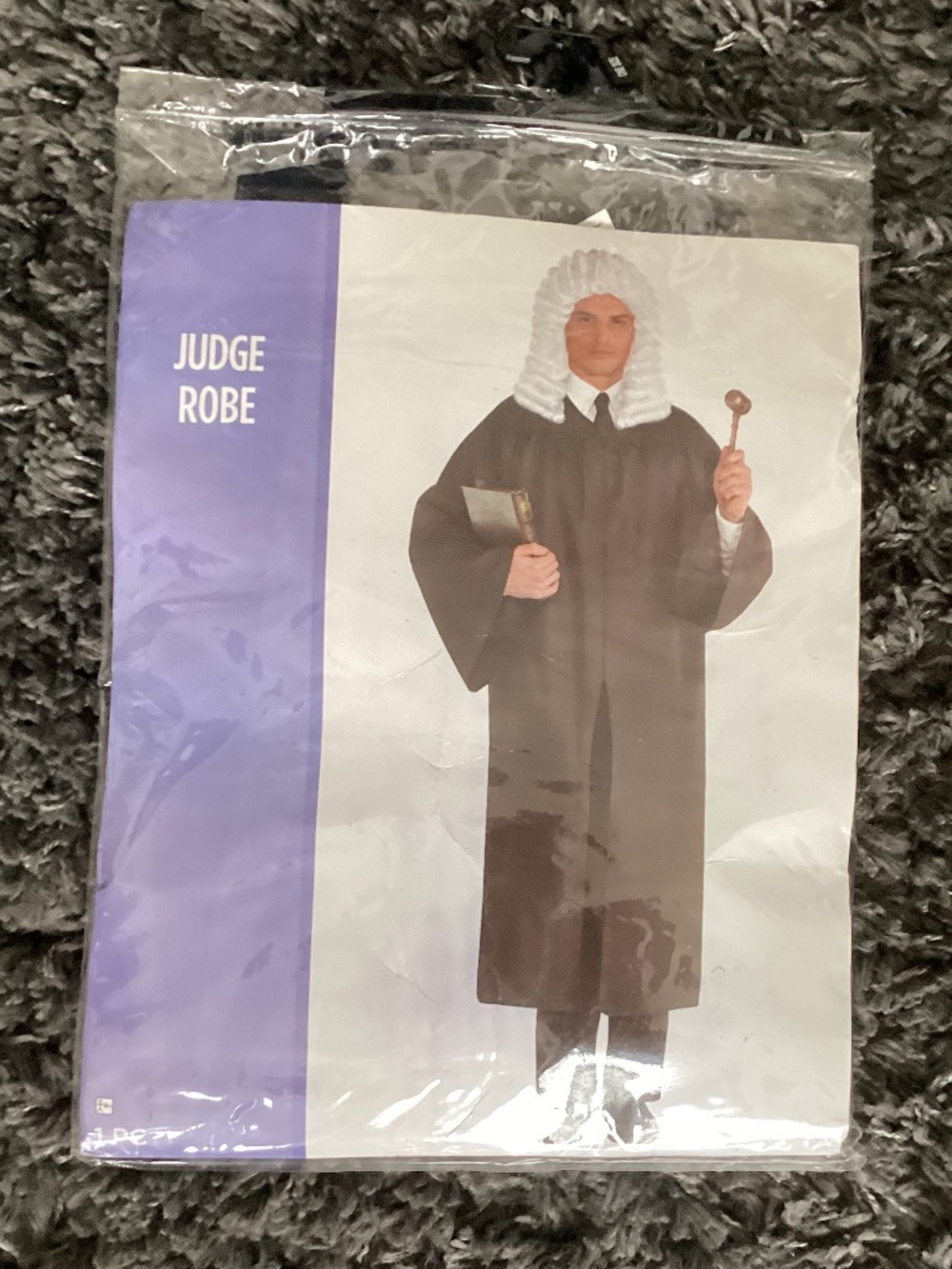 Judge costume